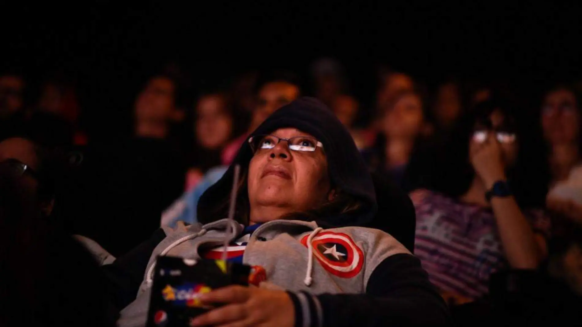 asi fue el estreno de avngers endgame en venezuela maduro thanos afp (5)